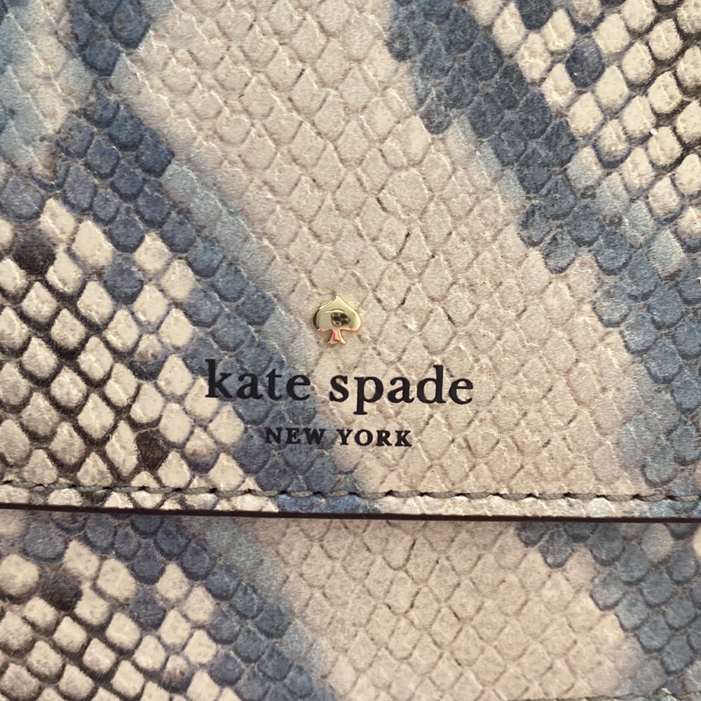 NWT Kate Spade wallet crossbody - Picture 2 of 16